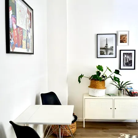 Kleines Glueck By Interior Apartment